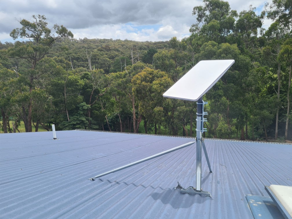 Comparision between broadband Vs satellite